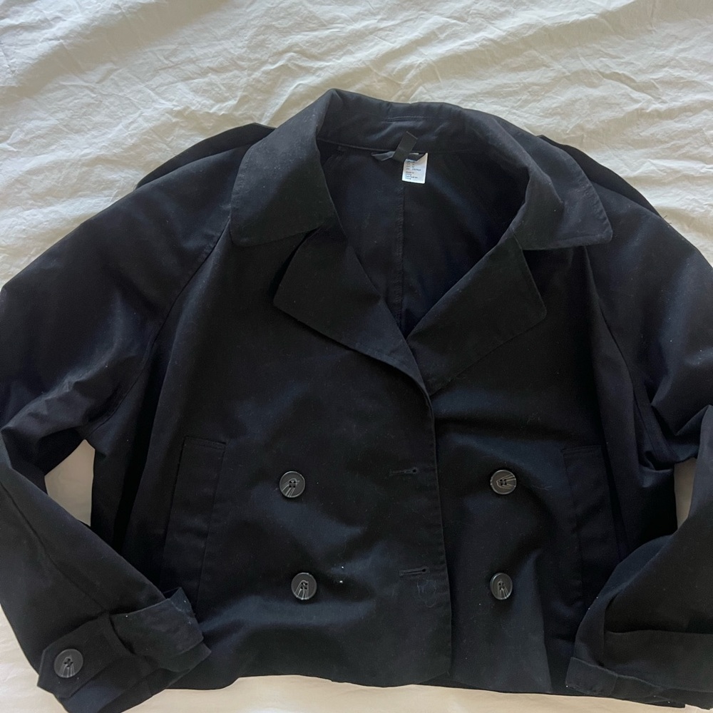 Cropped Double-Breasted Women's Trench
